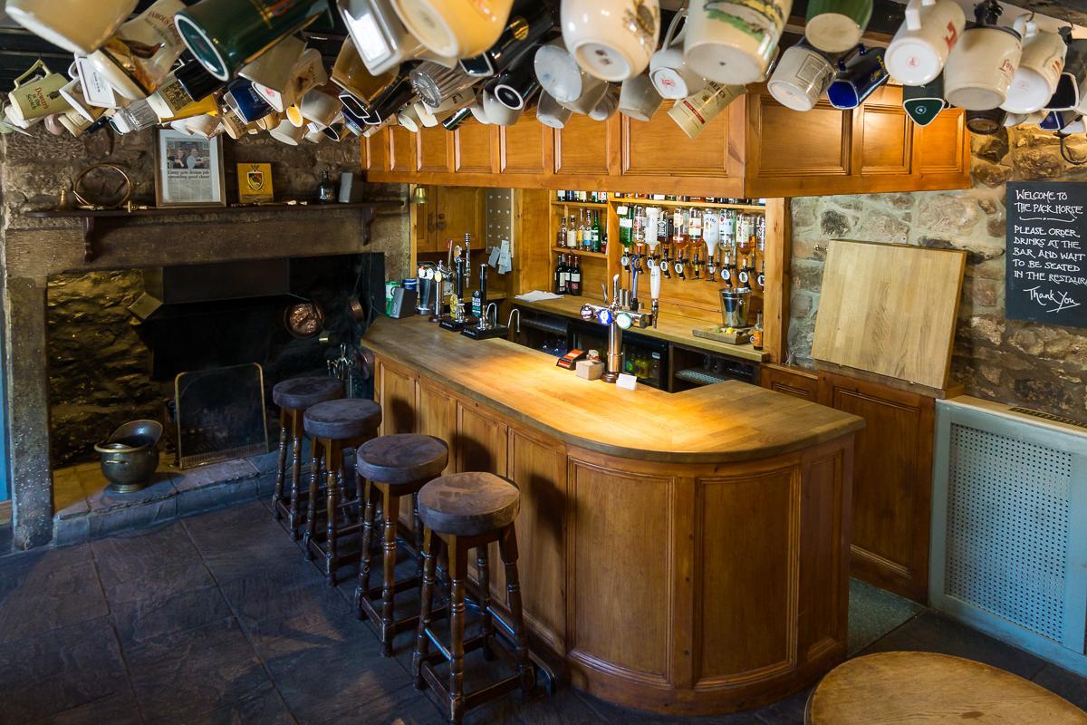 The Pack Horse Inn Chathill Exteriör bild